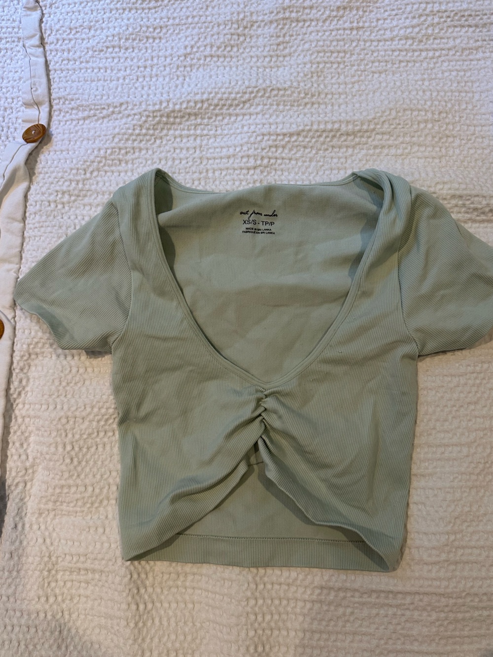 urban cropped top light green